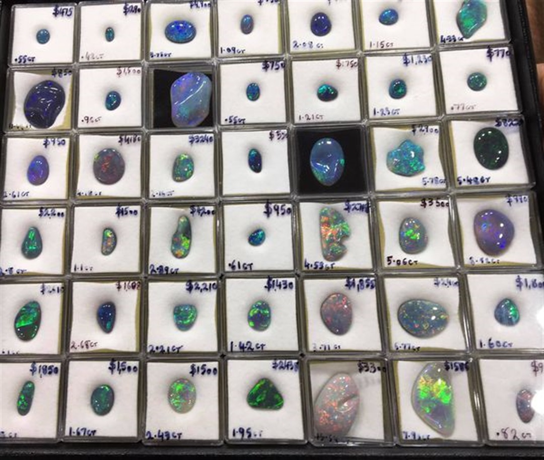 Peter's Opals Lightning Ridge Region