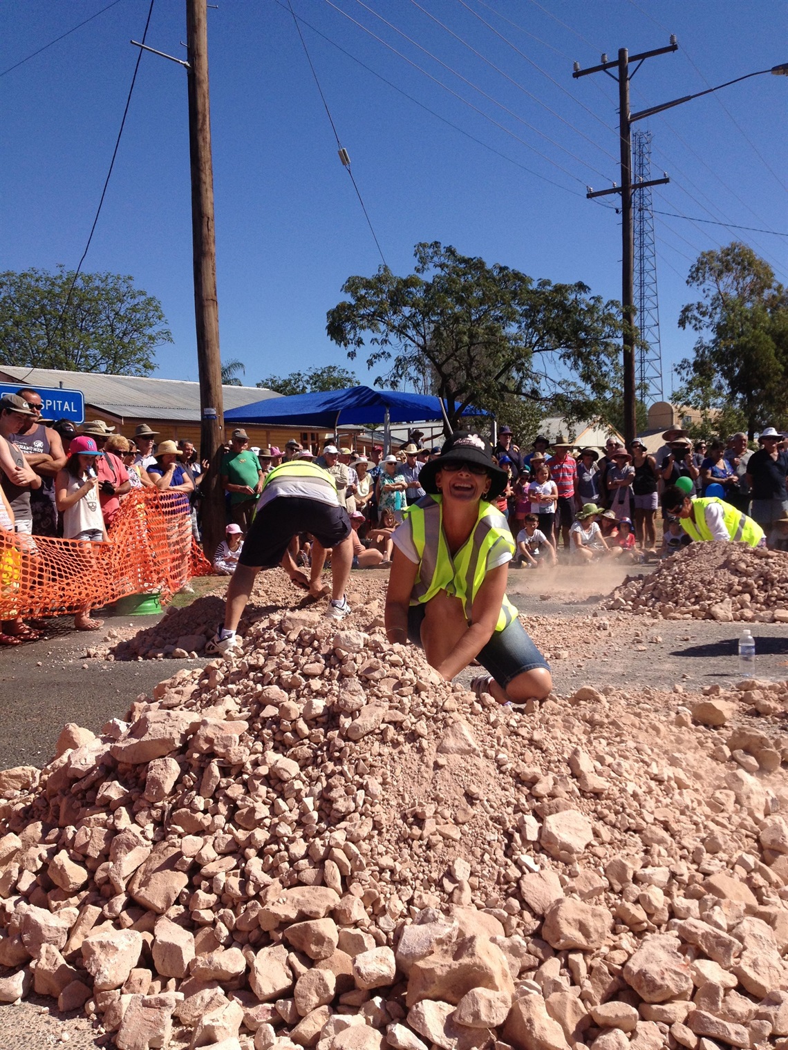 Lightning Ridge Easter Festival Lightning Ridge Region